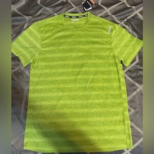 Reebok SpeedWick Size M Lime Green Stripe Polyester Short Sleeve T Shirt NWT